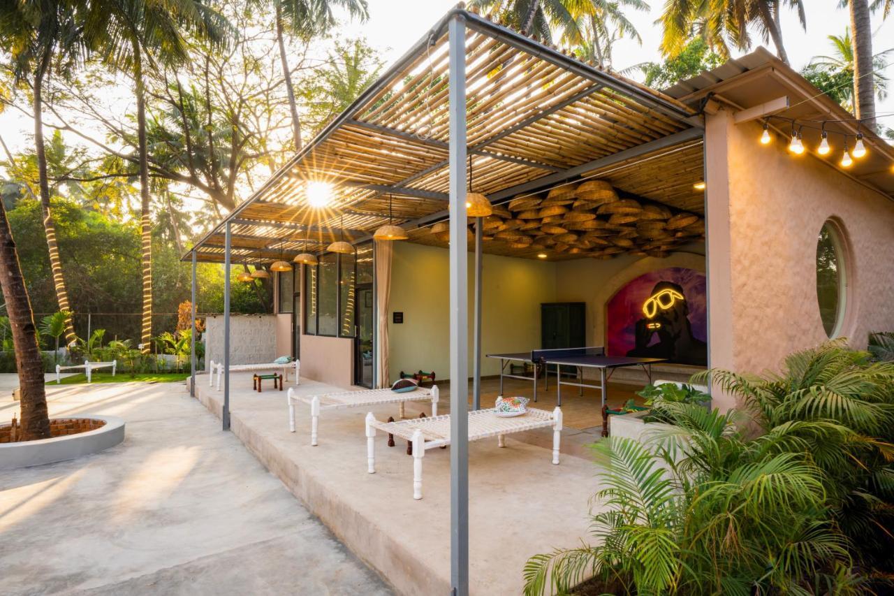 Zostel Goa, Morjim Hostel Exterior photo